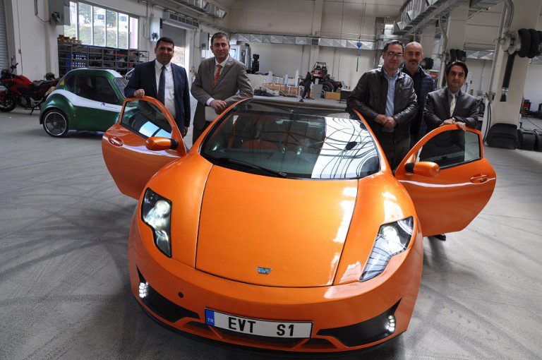 Hayaller %100 yerli elektrikli otomobile dönüştü