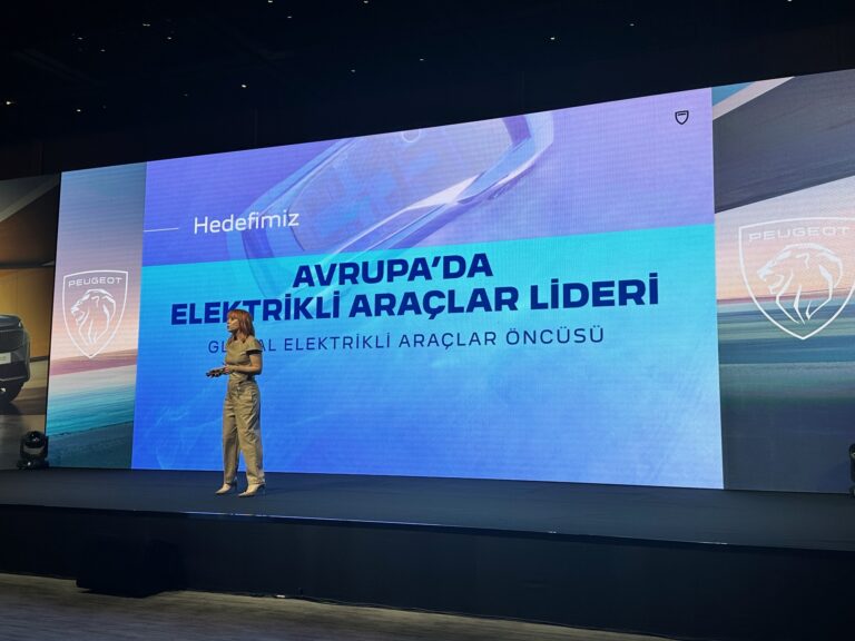Peugeot, 7 koltuklu yeni E-5008 ile büyüledi!