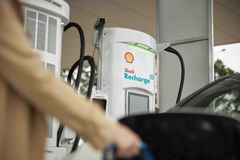 Shell & Turcas elektrikli araç şarjında global deneyimini Türkiye’ye taşıyor