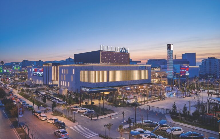 Rönesans GYO’dan 212 Milyon Euro’luk Operasyonel Gelir